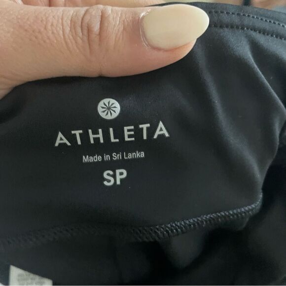 Athleta Spectrum Sonar Reflective  7/8 Leggings- Size Small Petite - Picture 7 of 7